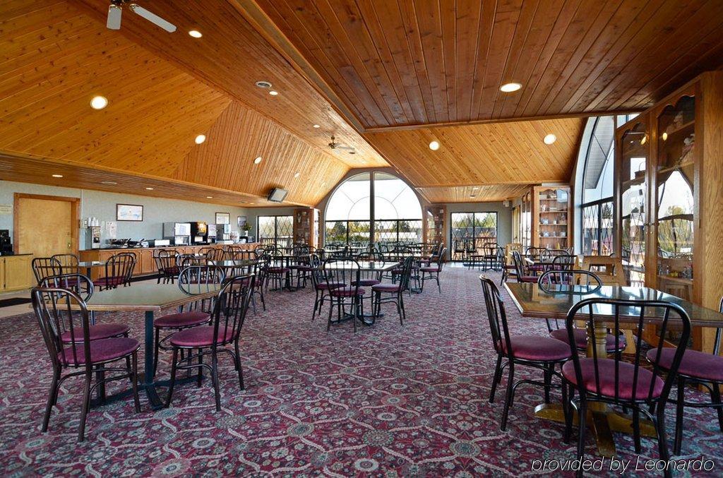 Best Western Plus Dockside Waterfront Inn Mackinaw City Exterior foto